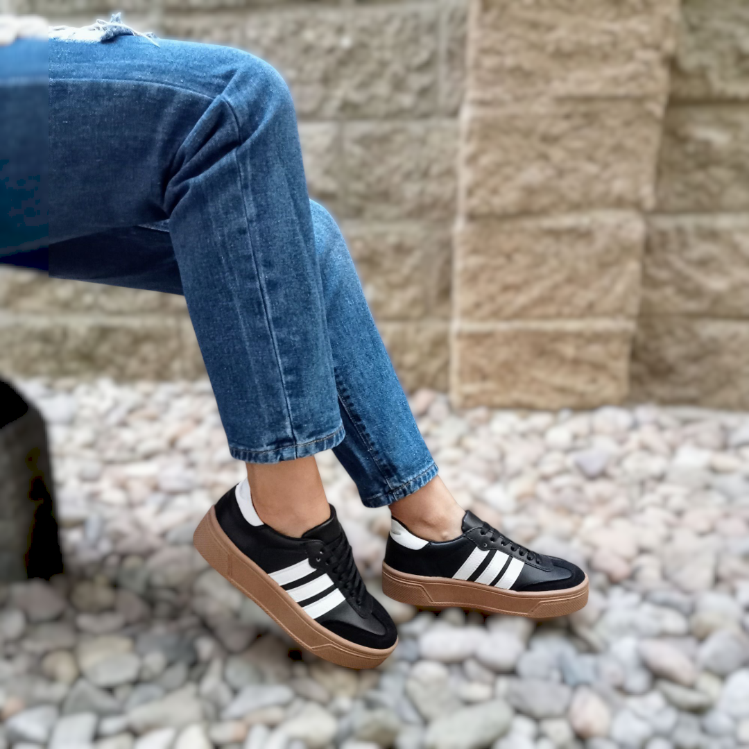 Mila Plataforma Negro